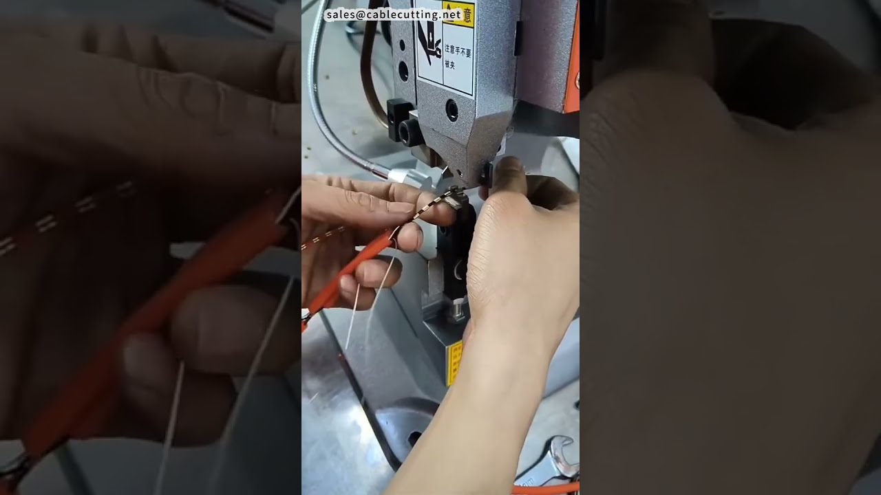 Automatic 3 in 1 Data Cable Processing Mid Strip, Copper Splice Crimp, Continuity Test #factory #cnc