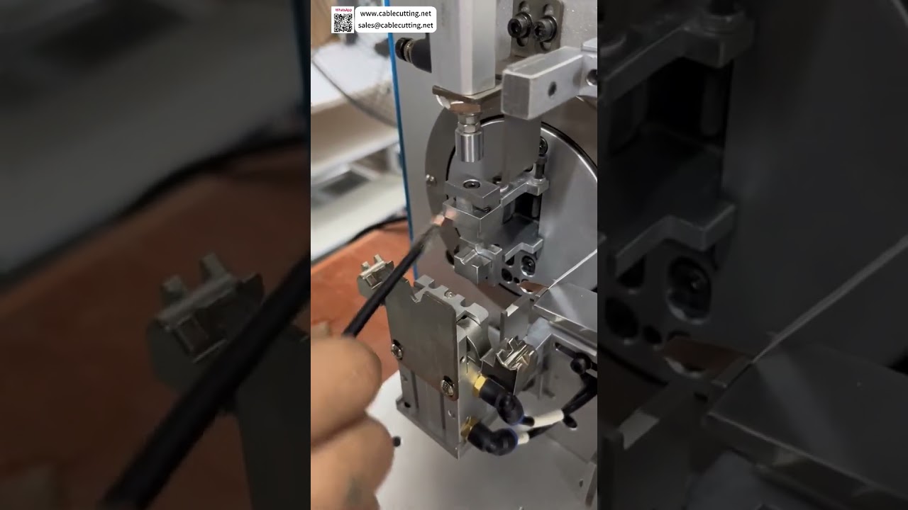 Automatic Copper Foil Wrapping Machine  High Speed Tape Masking Wire Shielding Processing - Shorts