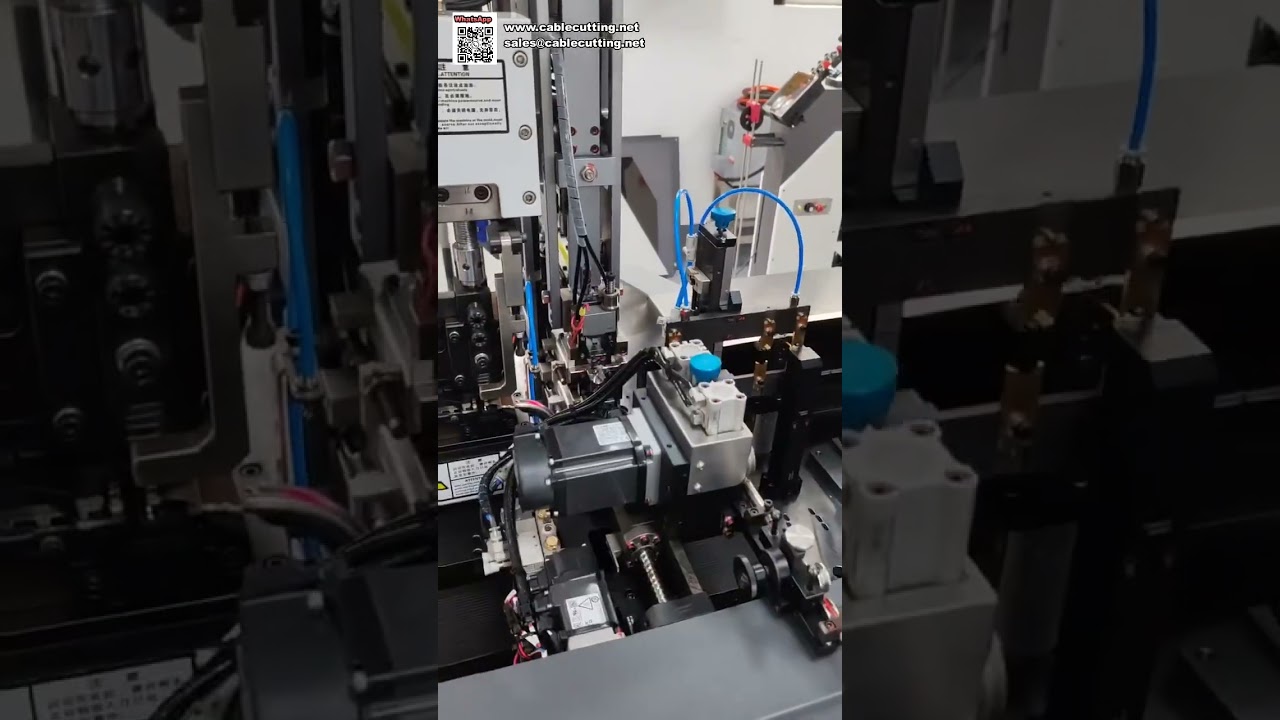 Automatic Double Head Terminal Crimping and Waterproof Plug Seal Insertion Machine - Shorts