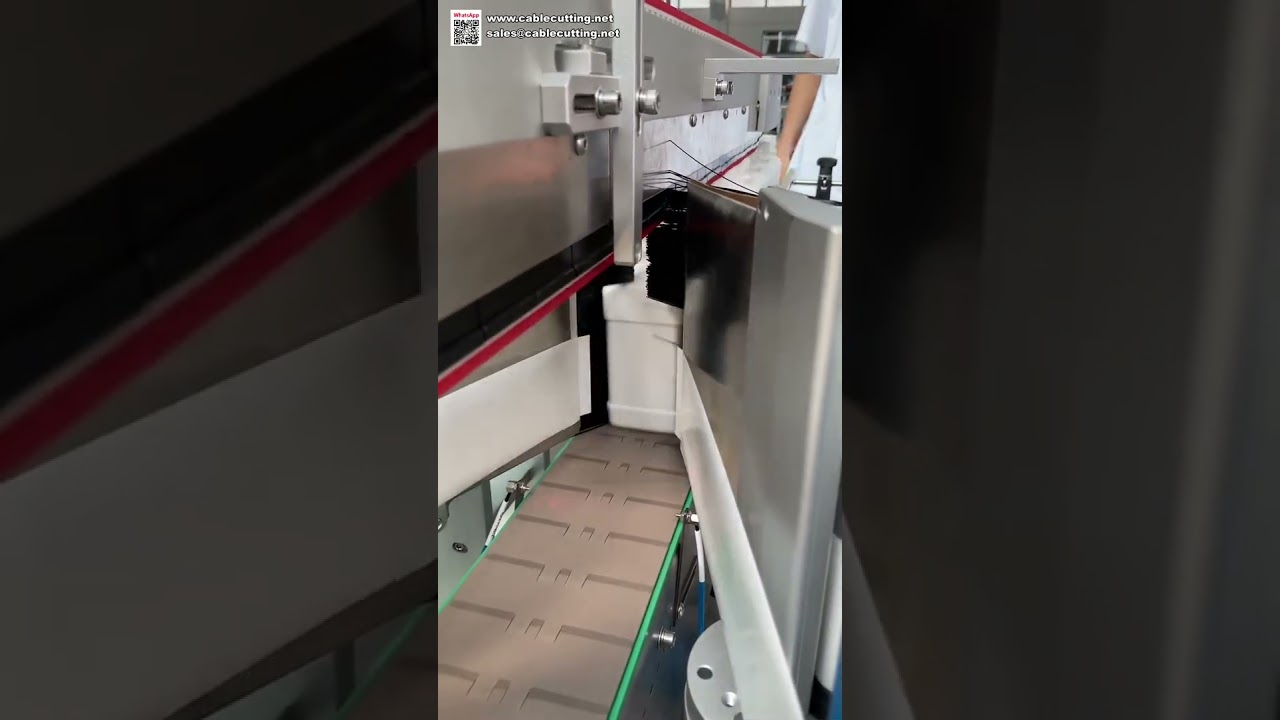 Double Side Labeling Machine for Square Bottles Automatic Front and Back Sticker Applicator