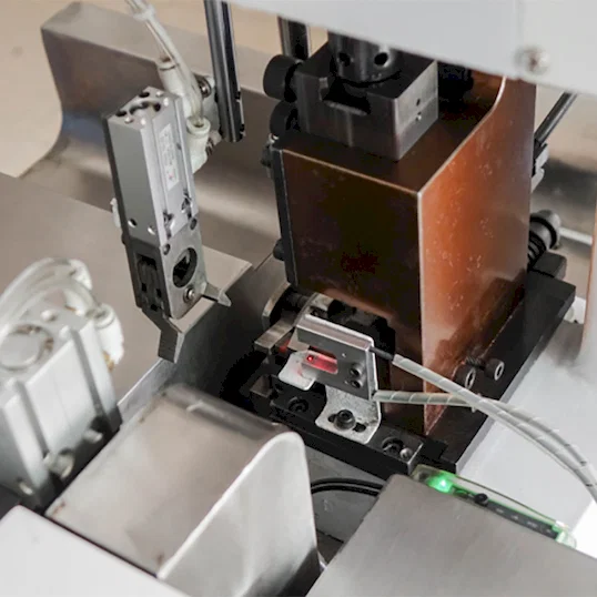 Automatic Cable Strip Crimp Twist Machine Thumb